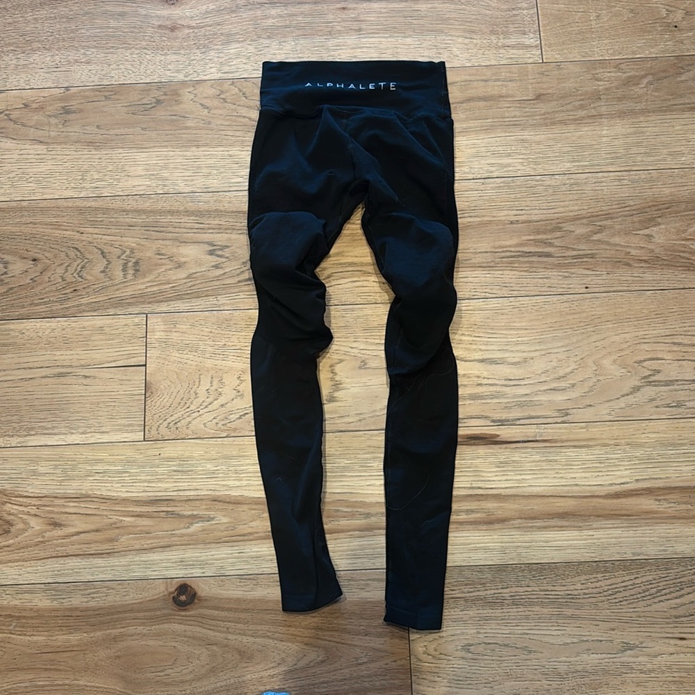 Alphalete leggings
